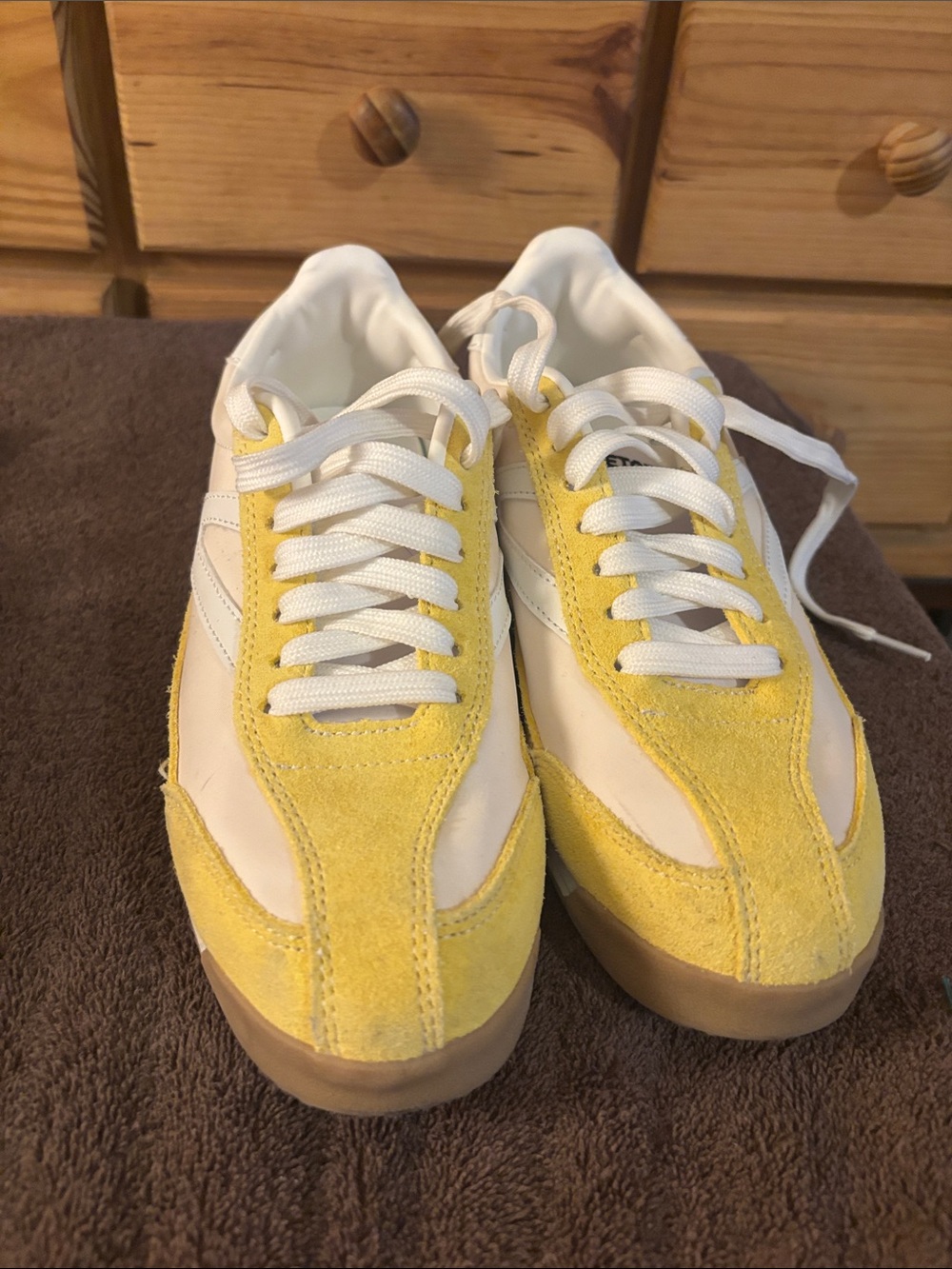 Tretorn Yellow Suede & White Leather Low-Top Sneakers